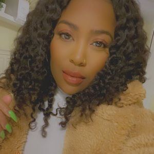 Meet your Posher, Cherrise